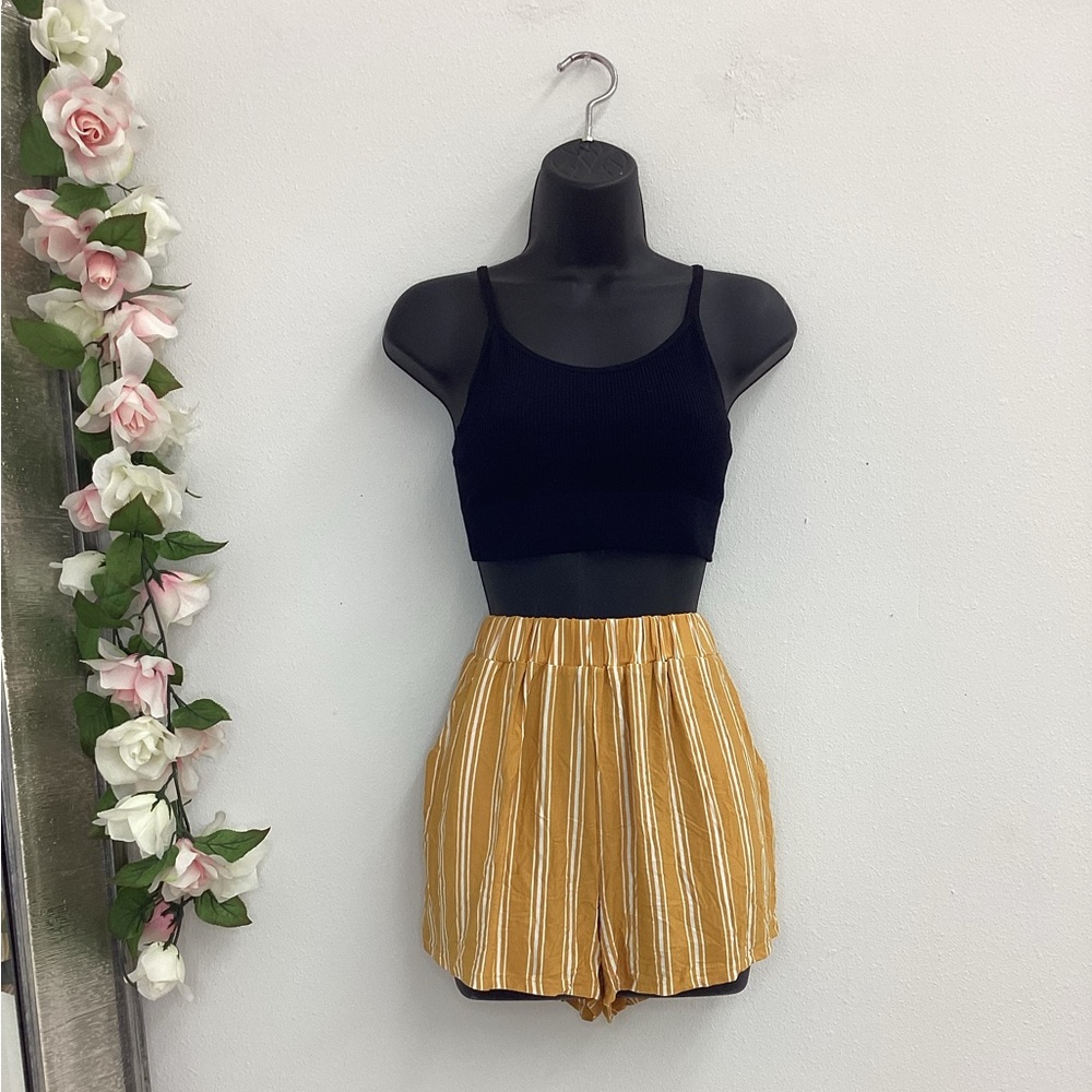 Salene yellow stripe shorts